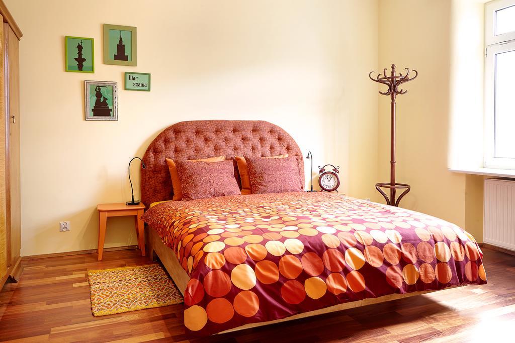 Lovely Funky Flat Near Royal Park Warsaw Exterior photo